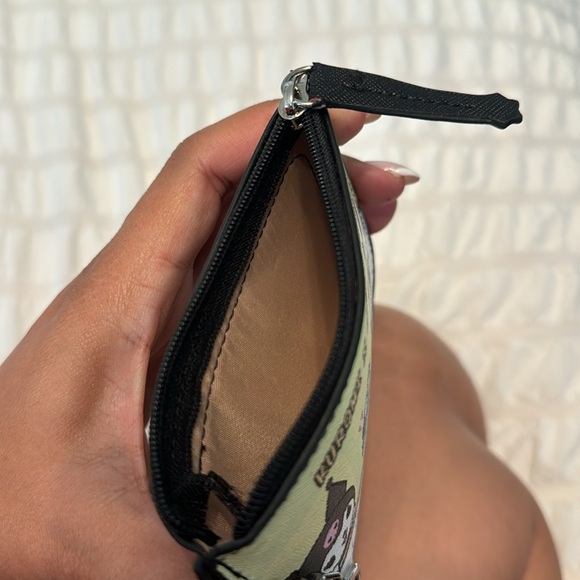 Card holder - Picture 3 of 3